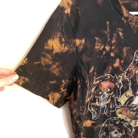 Guns N' Roses Bleach Dyed Graphic Tee Unisex - Picture 4 of 6